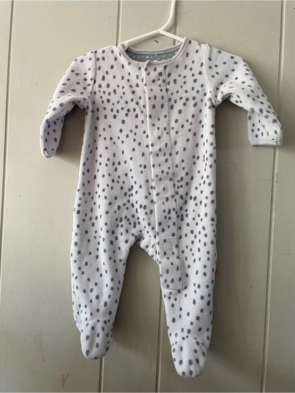 Magnetic Me Painted Dots Velour Magnetic Footie Size 0-3 Months 100% Cotton